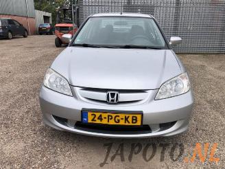 Honda Civic Civic (ES), Sedan, 2000 / 2005 1.3 16V VTEC-i IMA picture 2