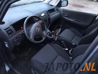 Toyota Corolla-verso Corolla Verso (E12), MPV, 2001 / 2004 1.6 16V VVT-i picture 9