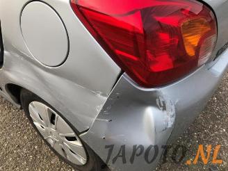 Mitsubishi Space-star Space Star (A0), Hatchback, 2012 1.0 12V picture 17