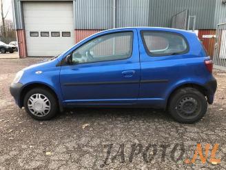 Toyota Yaris Yaris (P1), Hatchback, 1999 / 2005 1.0 16V VVT-i picture 9