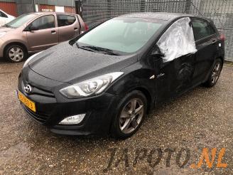Hyundai I-30 i30 (GDHB5), Hatchback, 2011 1.6 GDI Blue 16V picture 1