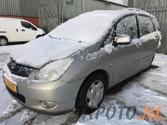 Toyota Corolla-verso Corolla Verso (E12), MPV, 2001 / 2004 1.6 16V VVT-i picture 1