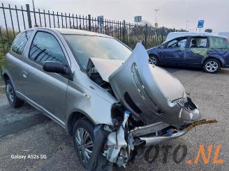 Toyota Yaris Yaris (P1), Hatchback, 1999 / 2005 1.0 16V VVT-i picture 18