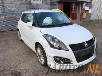 Suzuki Swift Swift (ZA/ZC/ZD), Hatchback, 2010 / 2017 1.6 Sport VVT 16V picture 2