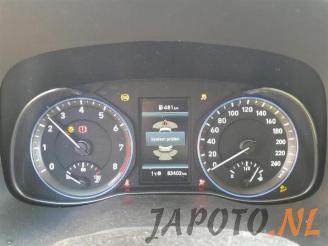 Hyundai Kona Kona (OS), SUV, 2017 / 2023 1.0 T-GDI 12V picture 8