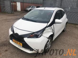 Toyota Aygo Aygo (B40), Hatchback, 2014 1.0 12V VVT-i picture 1