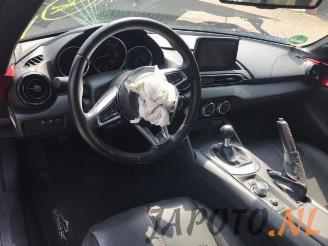 Mazda MX-5 MX-5 RF (ND), Cabrio, 2015 2.0 SkyActiv G-184 16V picture 14