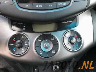 Toyota Rav-4 RAV4 (A3), Terreinwagen, 2005 / 2012 2.0 16V Valvematic 4x2 picture 21