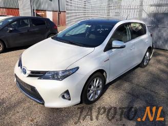 Uttjänta bilar auto Toyota Auris Auris (E18), Hatchback 5-drs, 2012 / 2019 1.8 16V Hybrid 2014/7