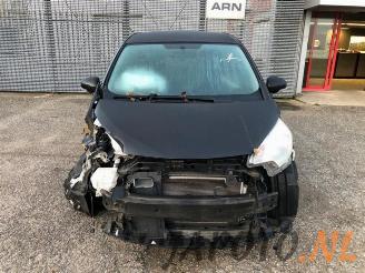 Toyota Verso S Verso S, MPV, 2010 / 2016 1.33 16V Dual VVT-I picture 8