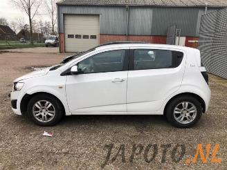 Chevrolet Aveo Aveo (300), Hatchback, 2006 / 2015 1.2 16V picture 2