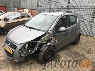 skadebil auto Suzuki Splash Splash, MPV, 2008 / 2015 1.0 12V 2012/6