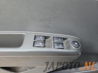 Chevrolet Spark Spark (M300), Hatchback, 2010 1.0 16V Bifuel picture 12