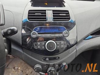 Chevrolet Spark Spark (M300), Hatchback, 2010 1.0 16V Bifuel picture 10