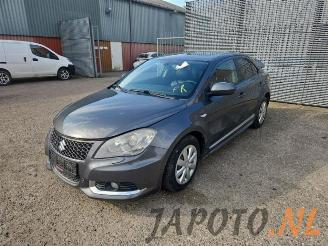 Uttjänta bilar auto Suzuki Kizashi Kizashi (FRE/FRF), Sedan, 2010 / 2015 2.4 16V 4x4 2011/3