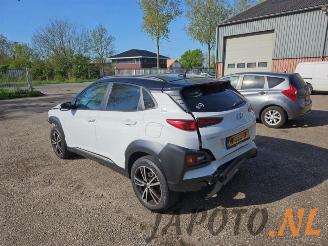 Hyundai Kona Kona (OS), SUV, 2017 / 2023 1.0 T-GDI 12V picture 3