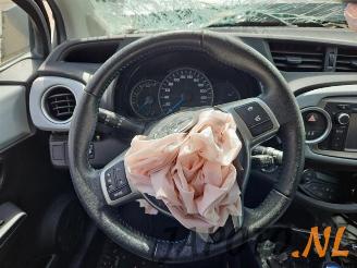 Toyota Yaris Yaris III (P13), Hatchback, 2010 / 2020 1.5 16V Hybrid picture 11