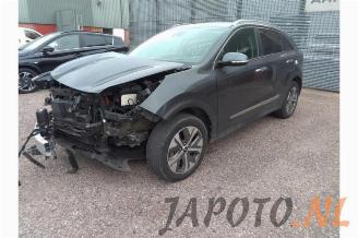 Coche siniestrado Kia Niro Niro I (DE), SUV, 2016 / 2022 E-Niro 64 kWh 2019/8