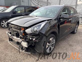 Vrakbiler auto Kia Niro Niro I (DE), SUV, 2016 / 2022 E-Niro 64 kWh 2021/8