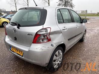 Toyota Yaris Yaris II (P9), Hatchback, 2005 / 2014 1.3 16V VVT-i picture 5
