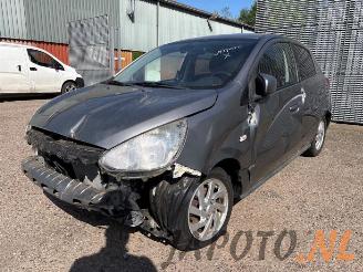 krockskadad bil auto Mitsubishi Space-star Space Star (A0), Hatchback, 2012 1.0 12V 2016/2