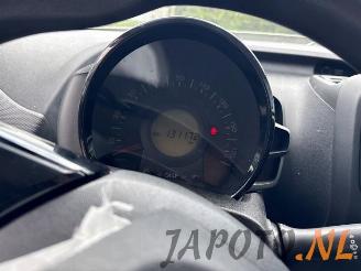 Toyota Aygo Aygo (B40), Hatchback, 2014 1.0 12V VVT-i picture 12