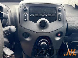 Toyota Aygo Aygo (B40), Hatchback, 2014 1.0 12V VVT-i picture 11