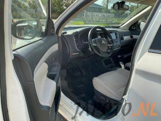 Mitsubishi Outlander Outlander (GF/GG), SUV, 2012 / 2022 2.0 16V PHEV 4x4 picture 9