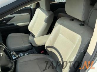 Mitsubishi Outlander Outlander (GF/GG), SUV, 2012 / 2022 2.0 16V PHEV 4x4 picture 11