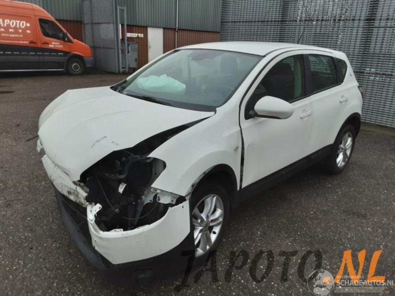 Nissan Qashqai Qashqai (J10), SUV, 2007 / 2014 1.6 16V