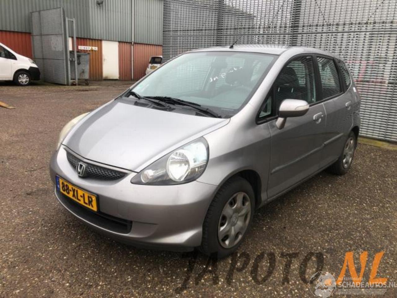 Honda Jazz Jazz (GD/GE2/GE3), Hatchback, 2002 / 2008 1.4 i-Dsi