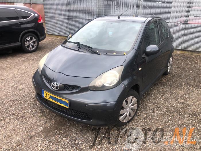 Toyota Aygo Aygo (B10), Hatchback, 2005 / 2014 1.0 12V VVT-i