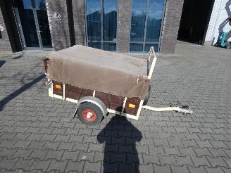 skadebil aanhanger -  merk onbekend zelfbouw? 1990/1