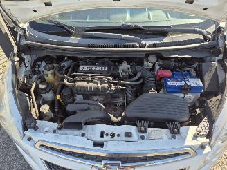 Chevrolet  Spark (M300) Hatchback 1.0 16V Bifuel (LMT) [48kW] picture 6
