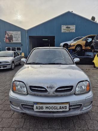 Salvage car Nissan Micra (K11) Hatchback 1.4 16V (CGA3DE) [60kW] 2002/1