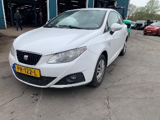 Seat Ibiza ibiza IV (6J5) Hatchback 5-drs 1.2 TSI (CBZB) [77kW] picture 1
