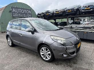 Unfallwagen Renault Scenic 1.4 TCE 96kW Clima Navi Camera Celsium NAP 2010/11