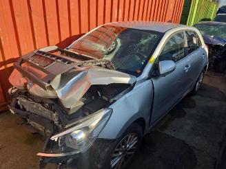 Kia Rio Rio IV (YB), Hatchback, 2017 1.0i T-GDi 100 12V picture 1
