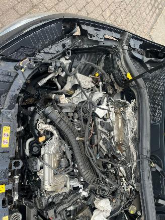 Mercedes GLA gla 220d  4x4  f1 edition picture 4