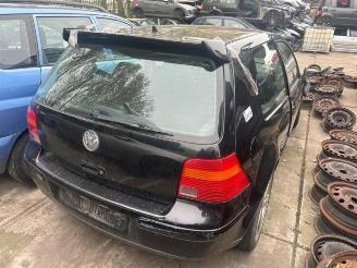 Coche siniestrado Volkswagen Golf Golf IV (1J1), Hatchback, 1997 / 2005 1.8 20V Turbo 1998/7