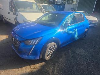 Auto da rottamare Peugeot 208 208 II (UB/UH/UP), Hatchback 5-drs, 2019 1.2 Vti 12V PureTech 100 2022