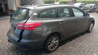 Ford Focus Focus 3 Wagon Combi 1.0 Ti-VCT EcoBoost 12V 100 (M2DC) [74kW]  (02-201=
2/05-2018) picture 6