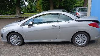 Peugeot 308 308 CC (4B) Cabrio 1.6 16V THP 155 (EP6CDT(5FV)) [115kW]  (06-2009/12-=
2014) picture 11