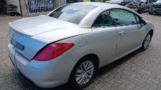 Peugeot 308 308 CC (4B) Cabrio 1.6 16V THP 155 (EP6CDT(5FV)) [115kW]  (06-2009/12-=
2014) picture 2