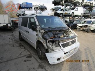 Mercedes Vito Vito (638.0), Van, 1995 / 2003 2.2 CDI 112 16V picture 5