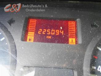 Renault Master Master II (ED/HD/UD), Chassis-Cabine, 1997 / 2010 2.5 dCi 150 FAP picture 7