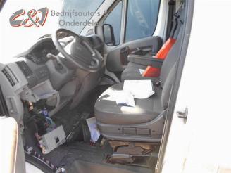 Peugeot Boxer Boxer (U9), Bus, 2006 2.2 HDi 120 Euro 4 picture 6