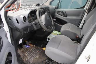 Peugeot Partner Partner (GC/GF/GG/GJ/GK), Van, 2008 / 2018 1.6 HDI 75 16V picture 10