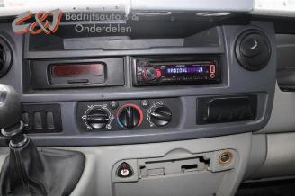 Renault Master Master II (ED/HD/UD), Chassis-Cabine, 1997 / 2010 2.5 dCi 16V 115 picture 13