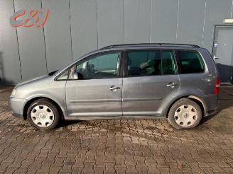 Volkswagen Touran Touran (1T1/T2), MPV, 2003 / 2010 1.6 FSI 16V picture 2